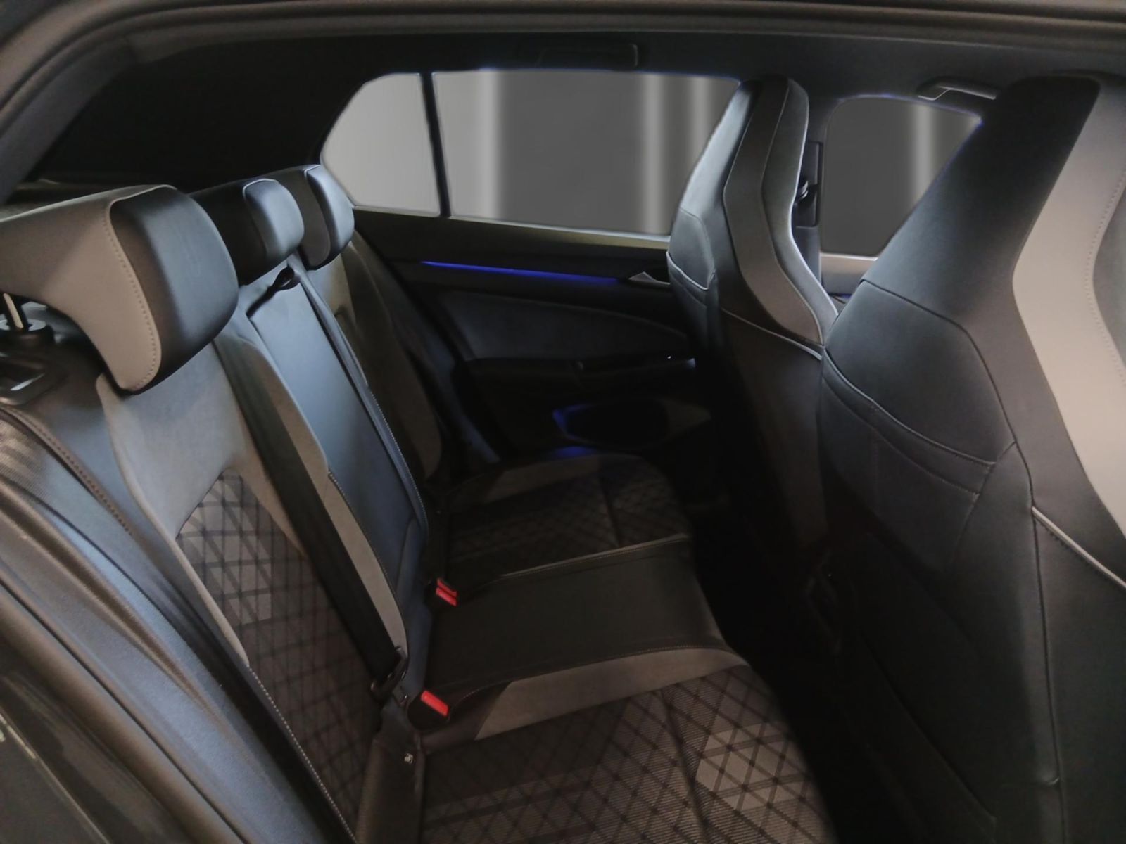 Volkswagen Golf - Bild 11