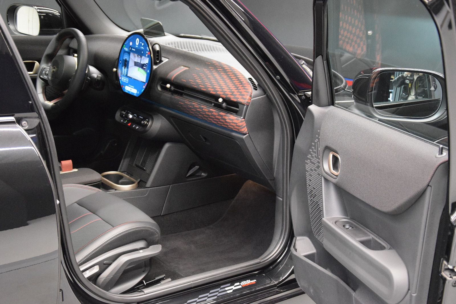 Fahrzeugabbildung MINI Cooper S John Cooper Works Trim 5-Türen Pano HuD