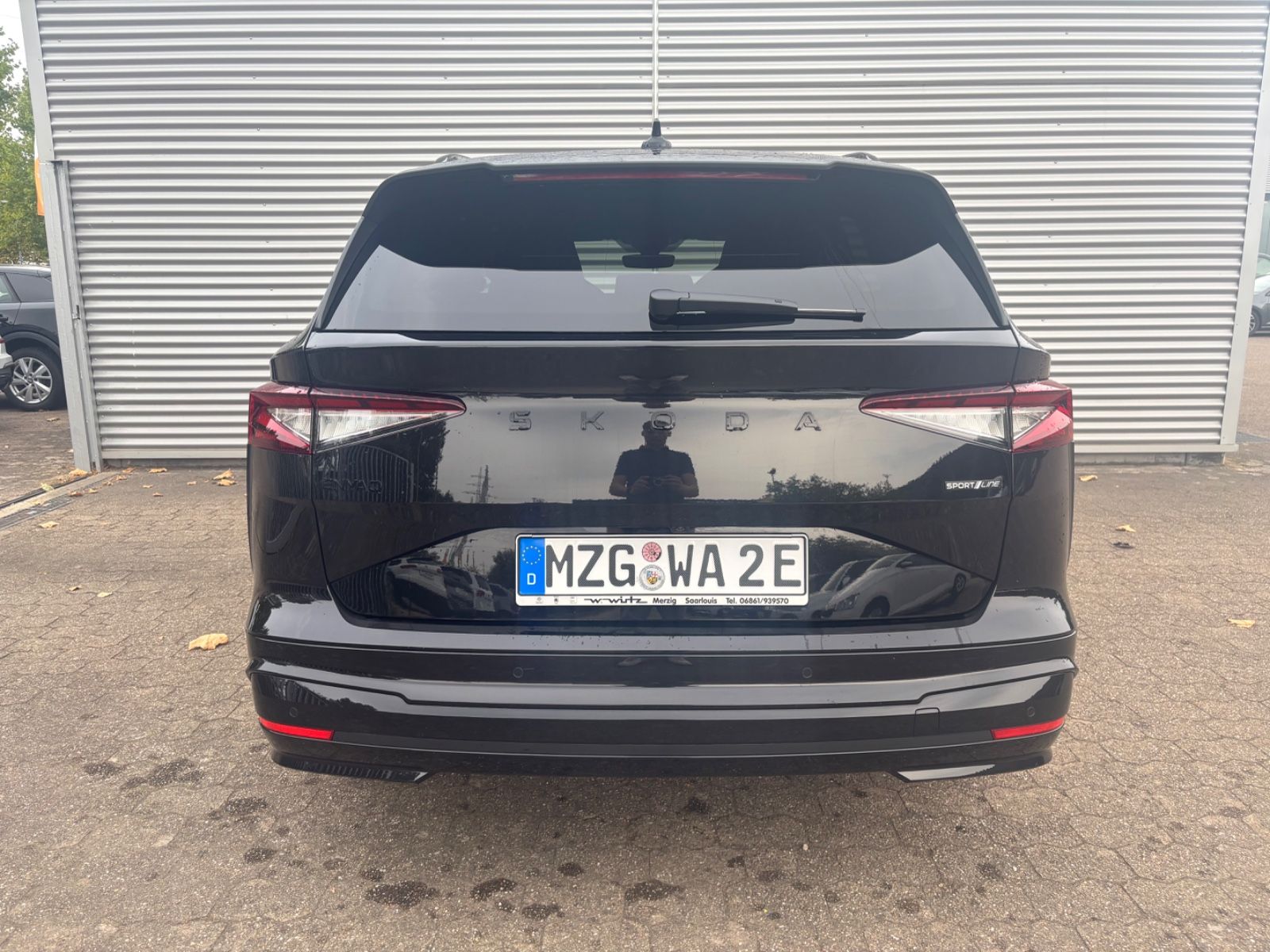 Fahrzeugabbildung SKODA Enyaq 85 Sportline Kam Navi