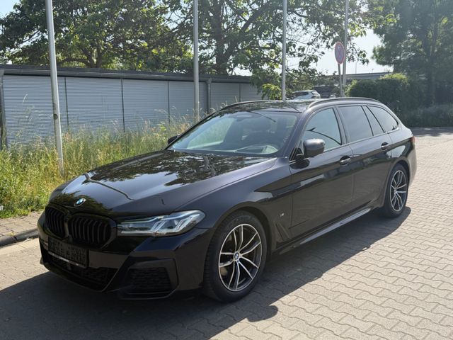 BMW 520 d M-Sport LASER*HUD*KAMERA*AHK*HiFi*1. HAND*
