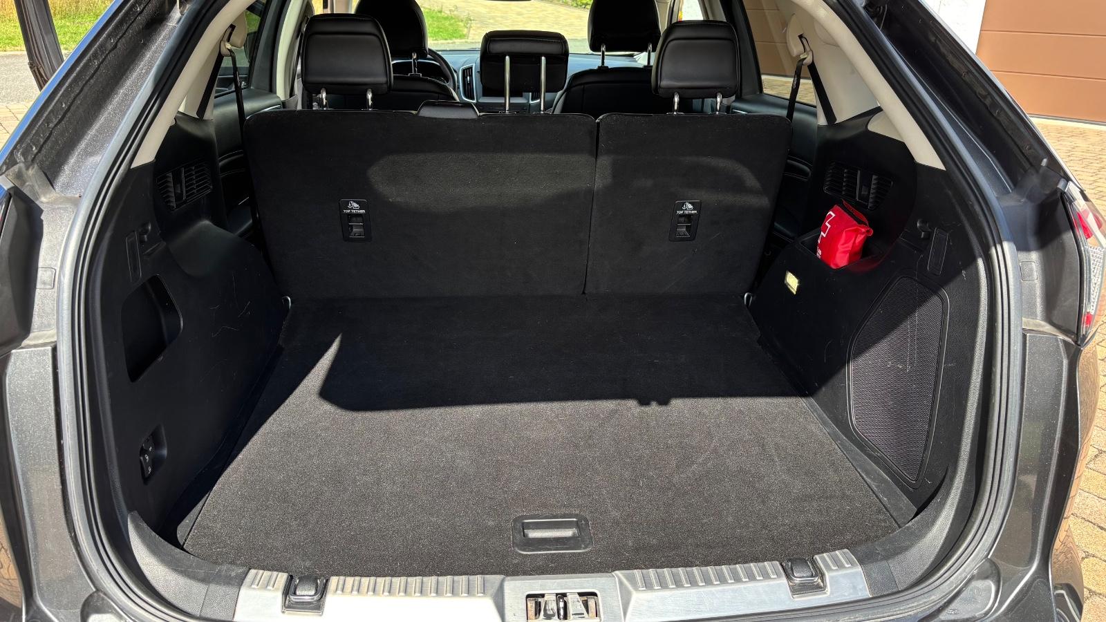 Ford Edge 2,0 l TDCi Bi-Turbo 4x4 Titanium P-Sh