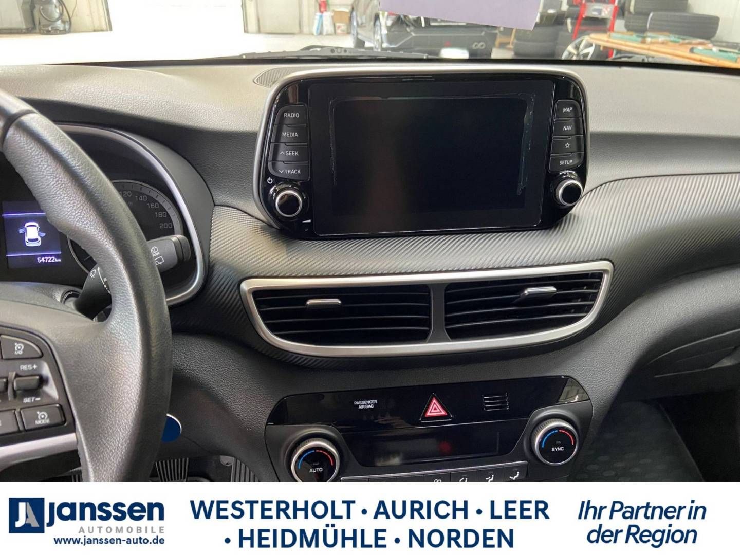 Fahrzeugabbildung Hyundai TUCSON blue Navi