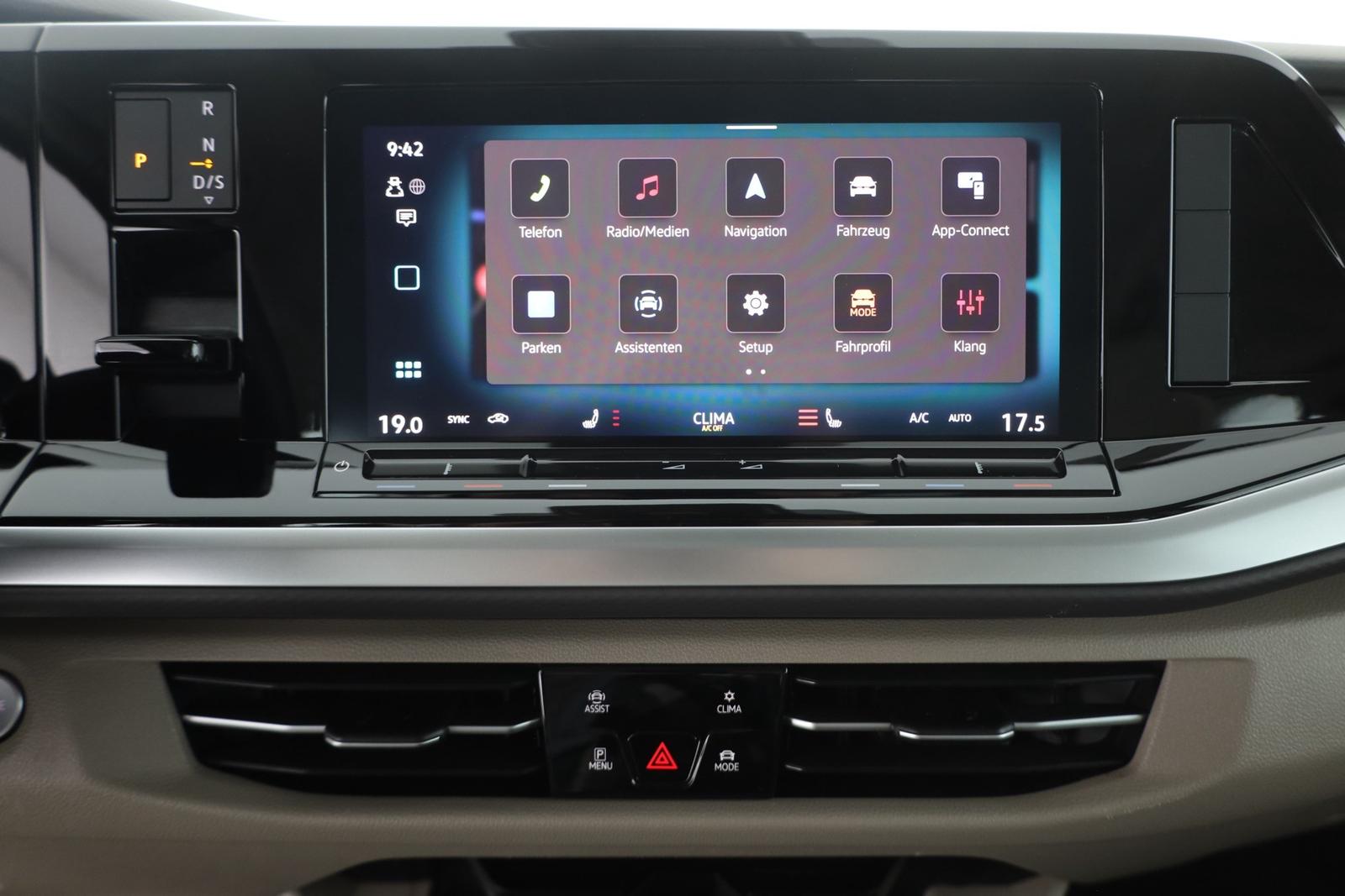Volkswagen T7 Multivan 2.0 TSI DSG LED Navi AHK Panorama