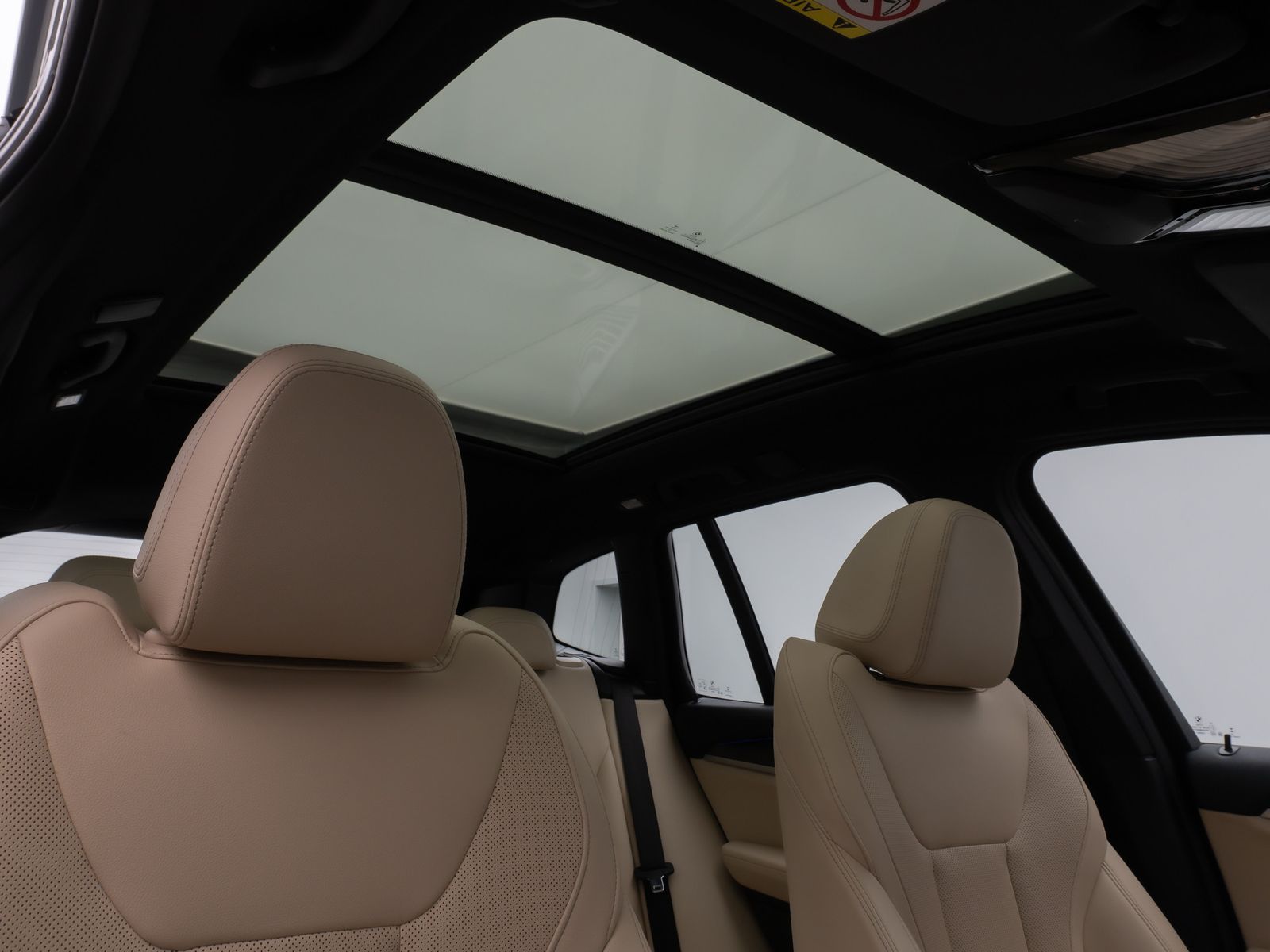 Fahrzeugabbildung BMW X3 xD20d  M Sport Laser Panorama 360°HUD DAB 19"