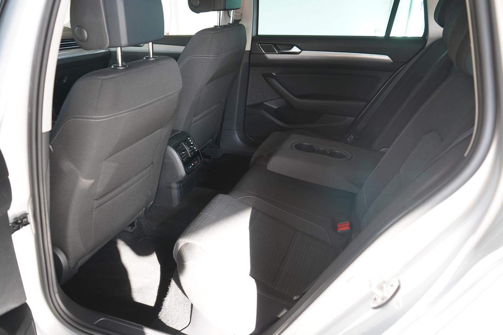 Volkswagen Passat 1.6 TDI Business LED Navi Kamera, миниатюра 26