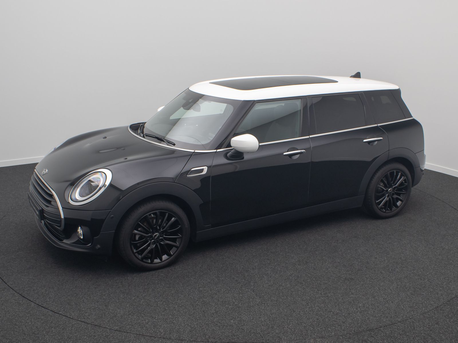 Fahrzeugabbildung MINI Cooper Clubman HUD Kamera DAB H/K Panorama Voll