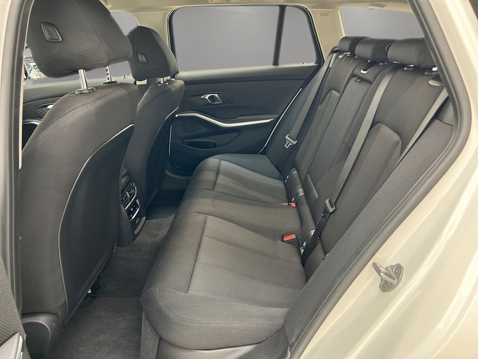 BMW 318 - Bild 13