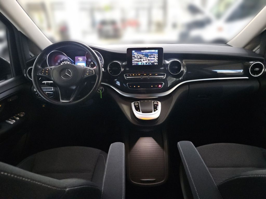 Fahrzeugabbildung Mercedes-Benz V 250 ED lang 4x4 Nav AHK PTS RFK 2 Schiebetüren