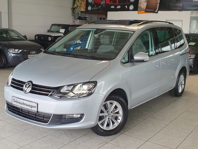 Volkswagen Sharan Comfortline DSG 7-Sitze ACC AHK PANO StHz