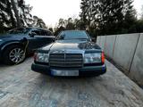 Mercedes-Benz W124 250D aus 1990 TÜV bis 12/26, 124 mit ... - gebrauchte Mercedes-Benz 250 aus dem Jahr 1990