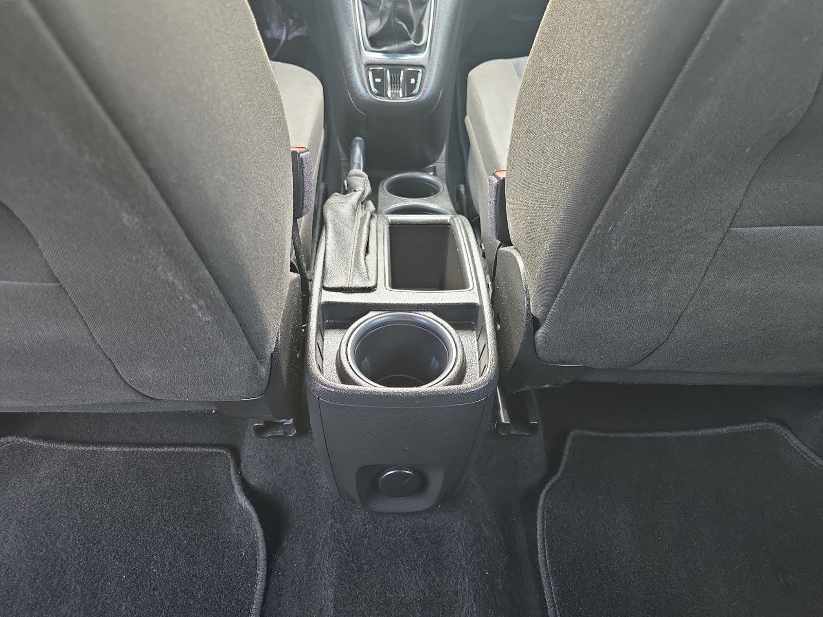 Fahrzeugabbildung Opel Zafira C Tourer Selection 7-Sitze TÜV INSP. NEU