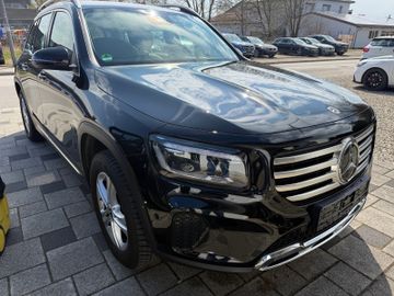Mercedes GLB 200 - 2