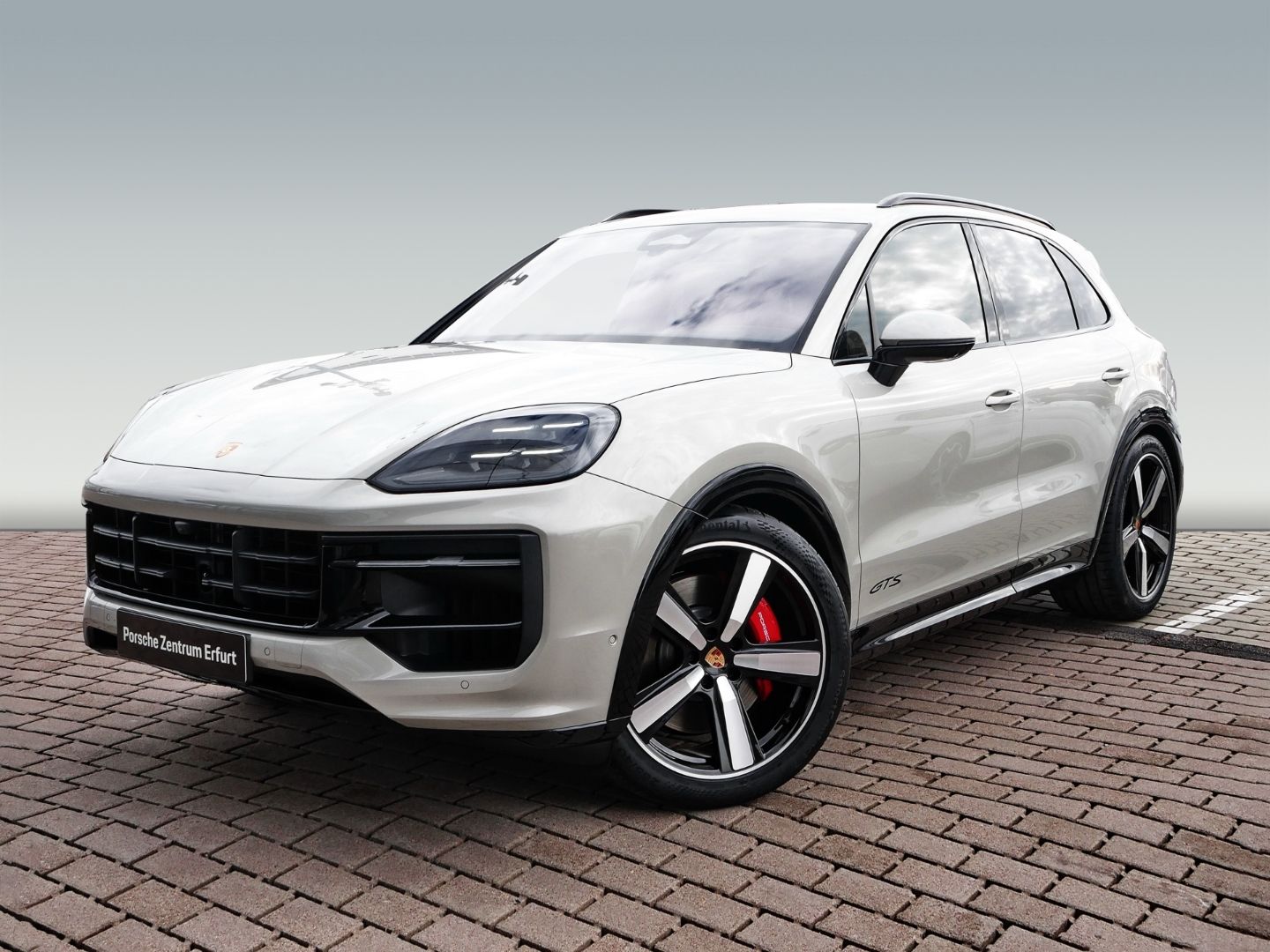 Porsche Cayenne GTS cashmere/BiColor 22'' Luft/Pano/Bose