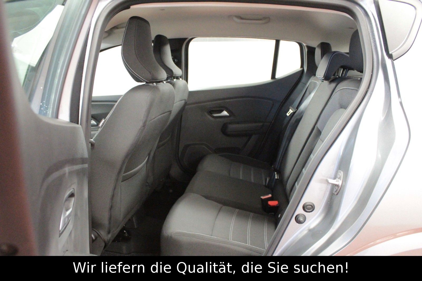 Fahrzeugabbildung Dacia Sandero TCe 90 Expression*Winterpaket*