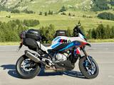 BMW M1000XR - BMW M 1000 XR