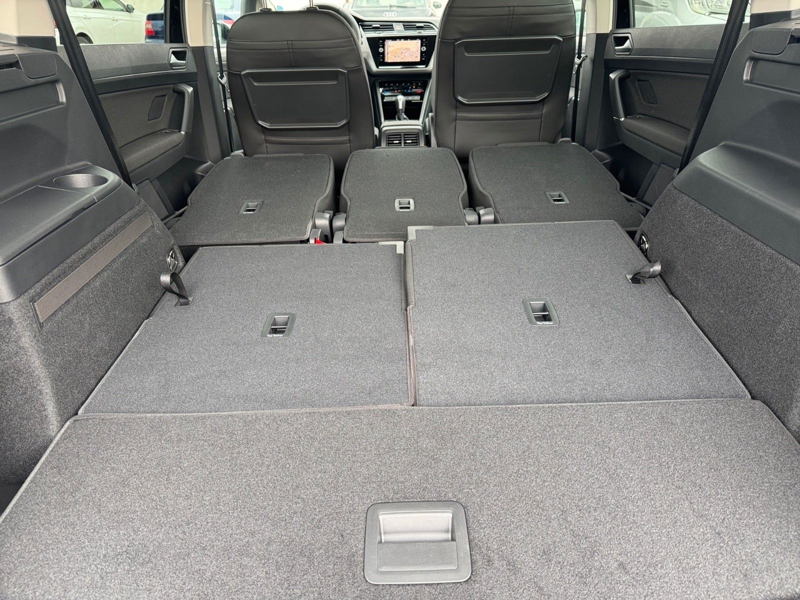 Fahrzeugabbildung Volkswagen Touran Comfortline 1.5 TSI