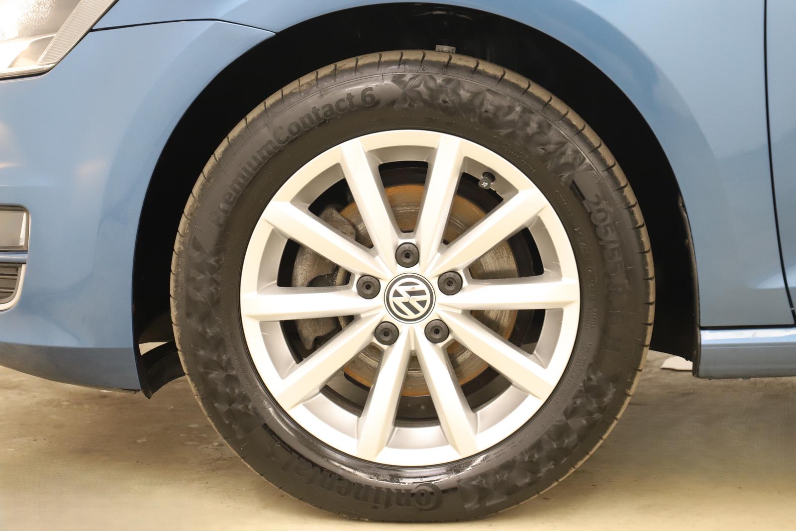 Volkswagen Golf 7 1.6 TDI 110PS Lounge BMT Pano Navi