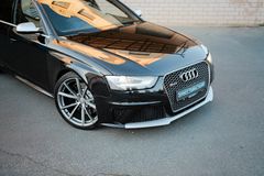 Fahrzeugabbildung Audi RS4 Avant 4.2 FSI quattro *MwSt.*Phantomschwarz*