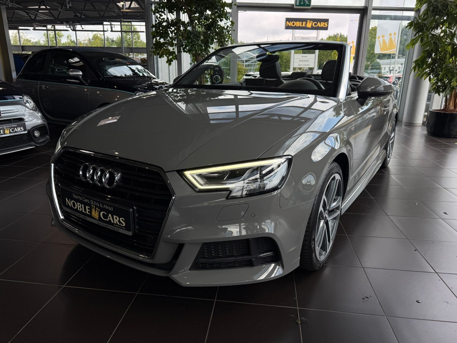 Fahrzeugabbildung Audi A3 Cabriolet S-Line LED NAVI ALU