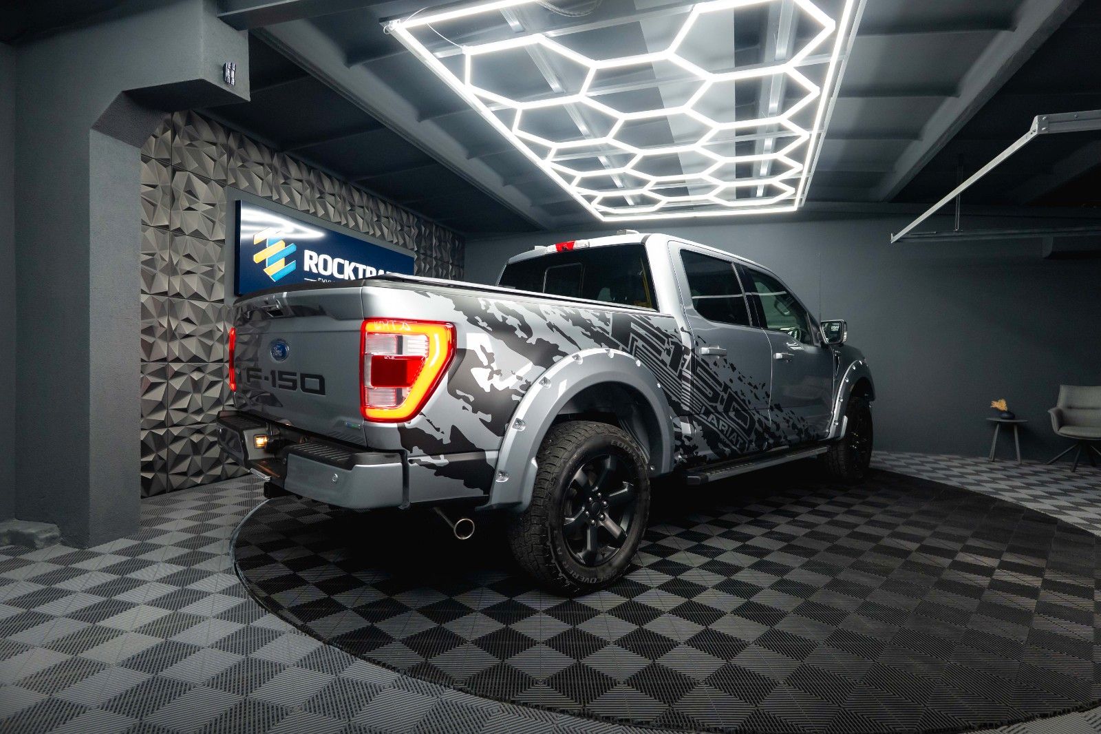 Fahrzeugabbildung Ford F150 3.5 V6 LARIAT RAPTOR SuperCrew 4x4*LED*B&O*