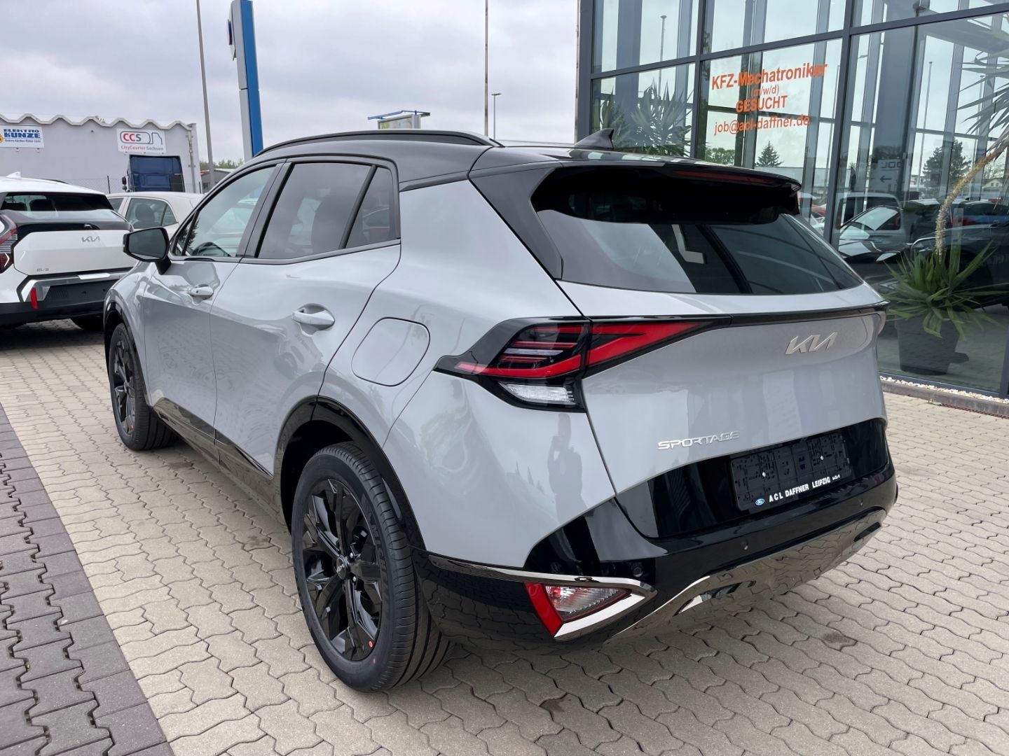 Fahrzeugabbildung Kia Sportage Nightline Mild-Hybrid LED Kamera SHZ
