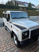 Land Rover Defender 110 Td4 Station S 2,4l - Land Rover Defender in Kassel