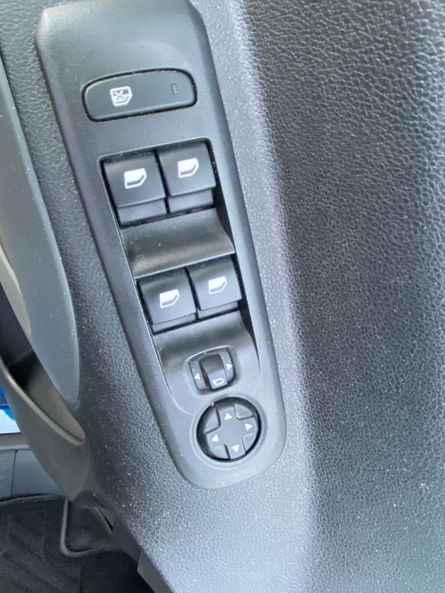 Fahrzeugabbildung Citroën Berlingo Live M
