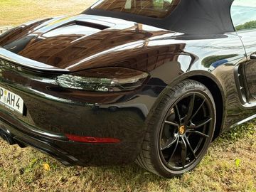 Porsche Boxster - 10