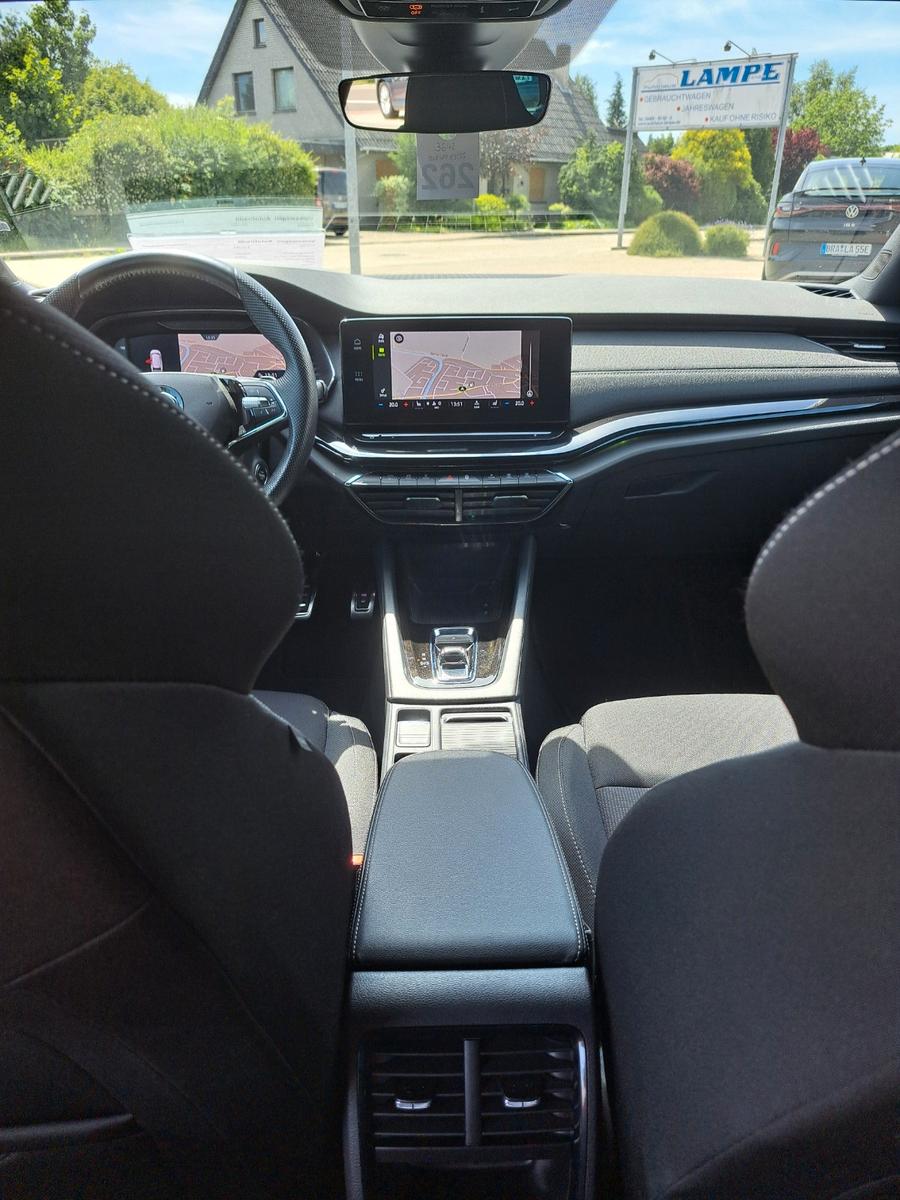 Skoda Octavia Combi Sportline 2.0 TDI DSG-LED-Navi-AHK