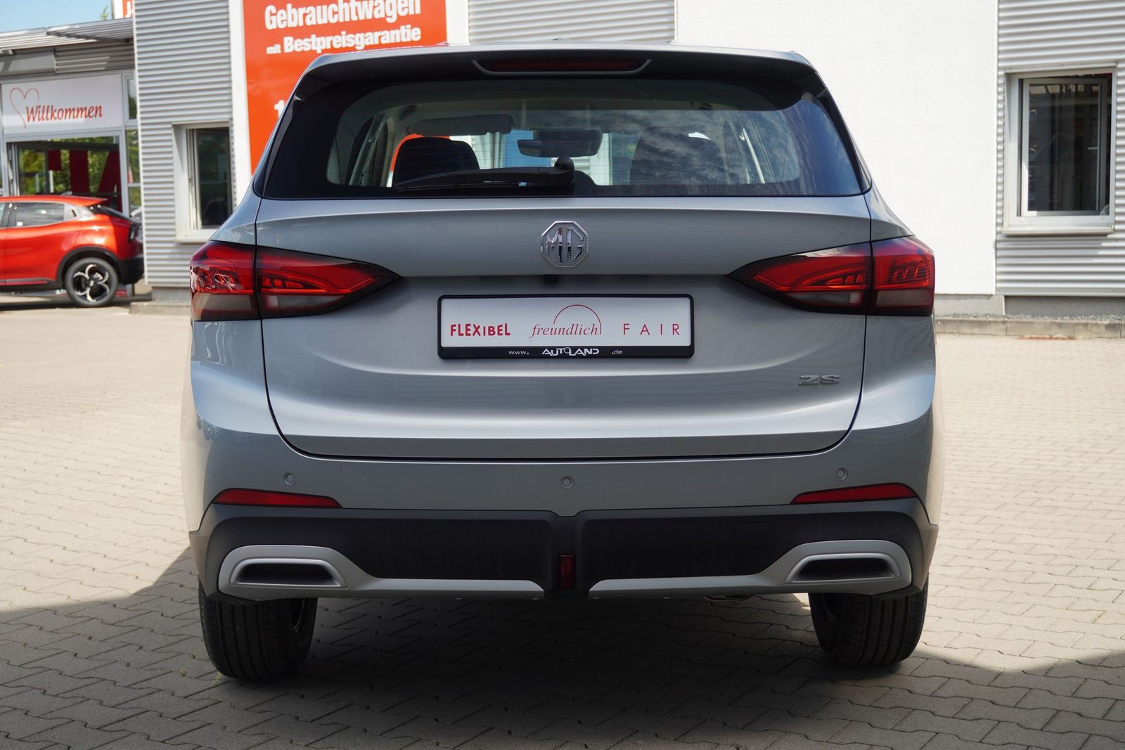 MG ZS