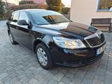 Skoda Octavia 1.6 TDI Active Combi Active - Skoda Octavia aus 2012 mit Diesel-Antrieb: Kombi, 1.6