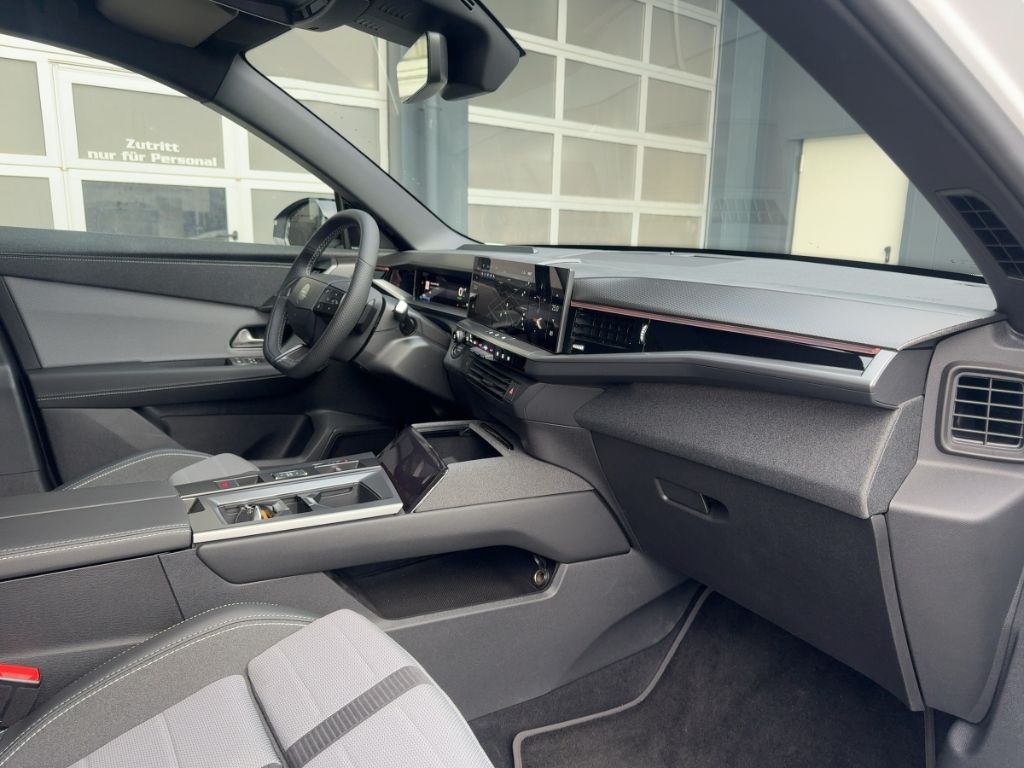 Fahrzeugabbildung Opel Grandland e, GS, HUD, elektr. Heckklappe, 360 Gr