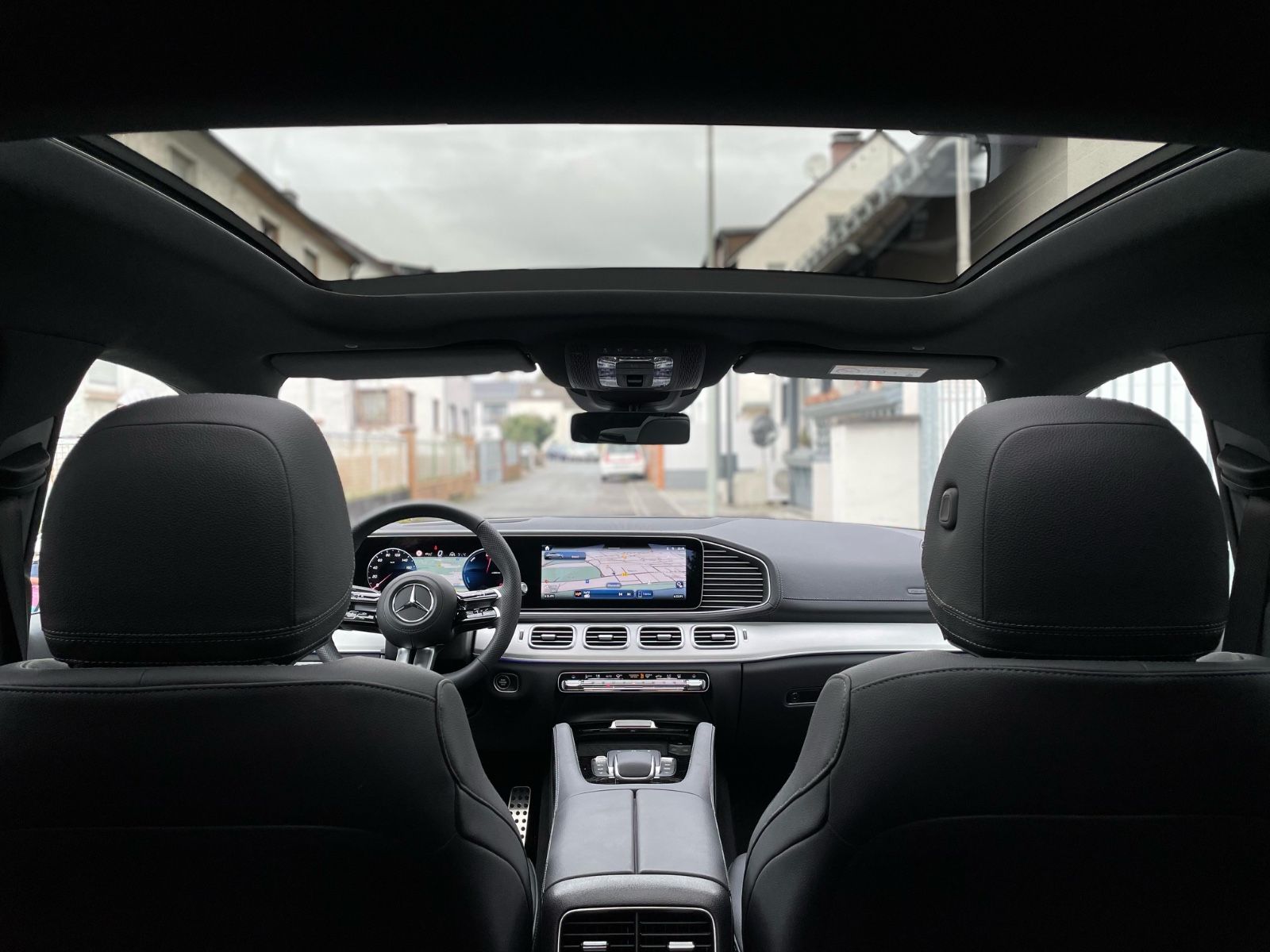 Fahrzeugabbildung Mercedes-Benz GLE 350 de Coupé Facelift |AMG|HUD|360°|22"|AHK