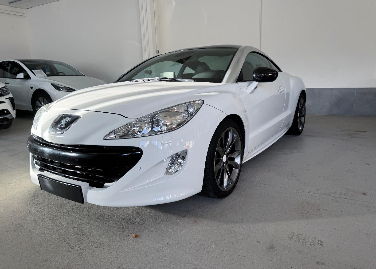 Peugeot RCZ 1.6 Onyx "XENON-NAVI-19ZOLL-2.HAND"
