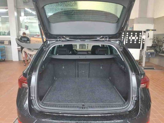 Octavia Combi Scout 2.0 TDI 4x4 DSG*AHK*PANO*