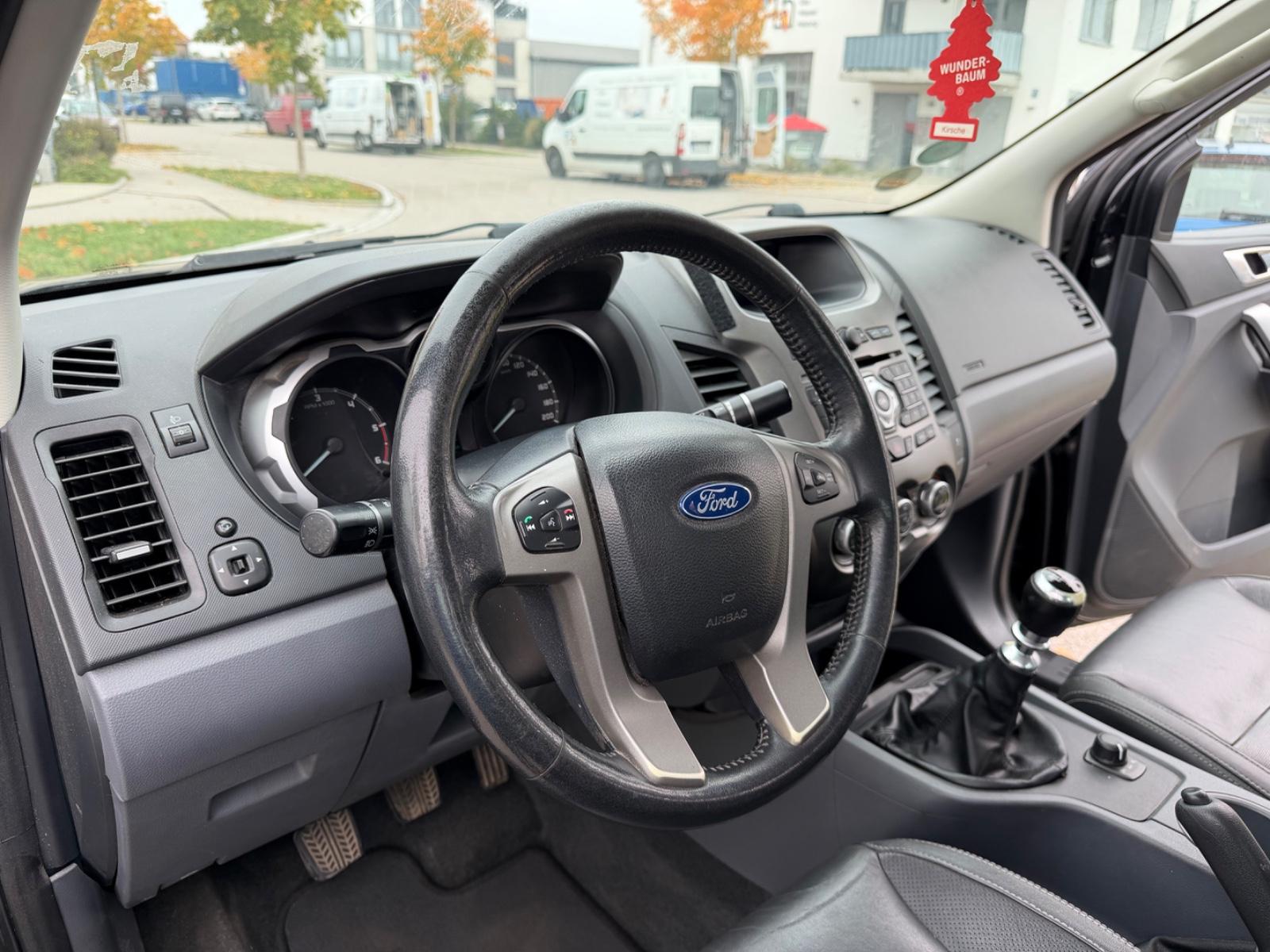 FORD RANGER LIMITED 150CH DOUBLE CABINE 4X4