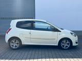 Renault Twingo Dynamique 1.2 *Temp*Klima*Bluetooth - Renault Twingo mit Benzin-Antrieb: Kleinwagen, Automatik