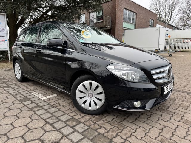 Mercedes-Benz B 180 BE NAVI SITZHZG. PDC PARK-ASSIST 2.BESITZ