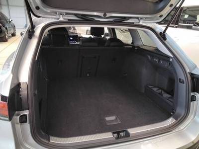 Volkswagen Passat Variant - Bild 6