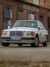 Mercedes-Benz Mercedes Benz W124 250D - Mercedes-Benz 250 in Dresden