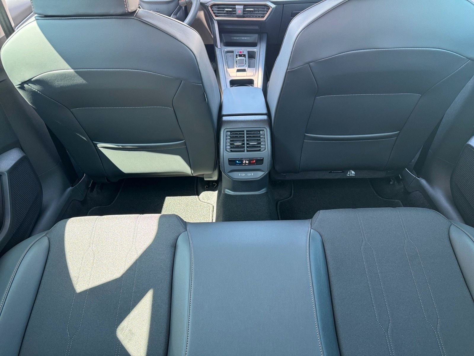 Fahrzeugabbildung CUPRA Leon 1.5 eTSI