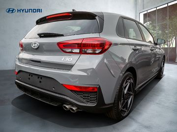 Hyundai i30 1.5 Spurhalteassi. Tempomat Totwinkelassi.