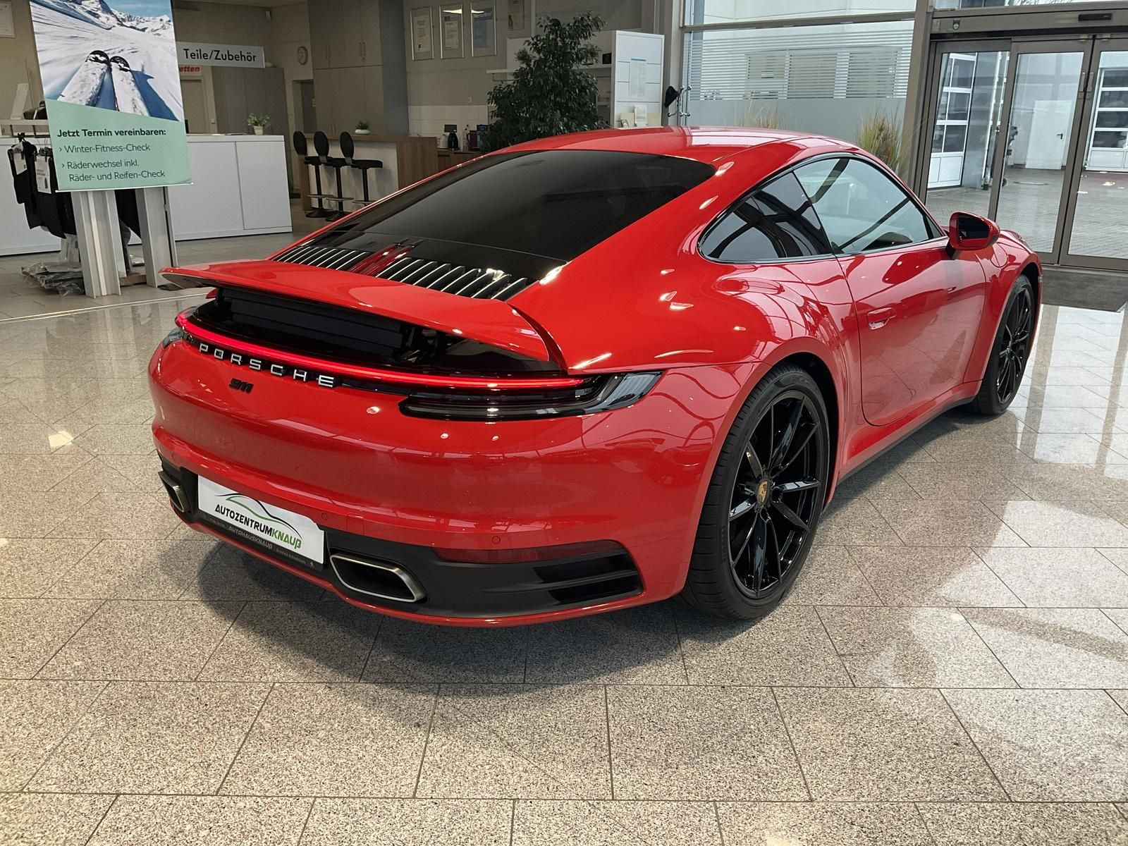 Porsche 911 Carrera 4 Allrad Navi Rückfahrkamera Leder foto 5