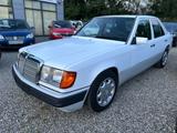 Mercedes-Benz 200 Diesel - Mercedes-Benz 200 aus 1990