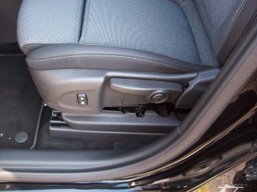 Bild 12 Opel Crossland (X) Crossland 1.2 Elegance PDC+Kam SHZ LHZ Navi AHK