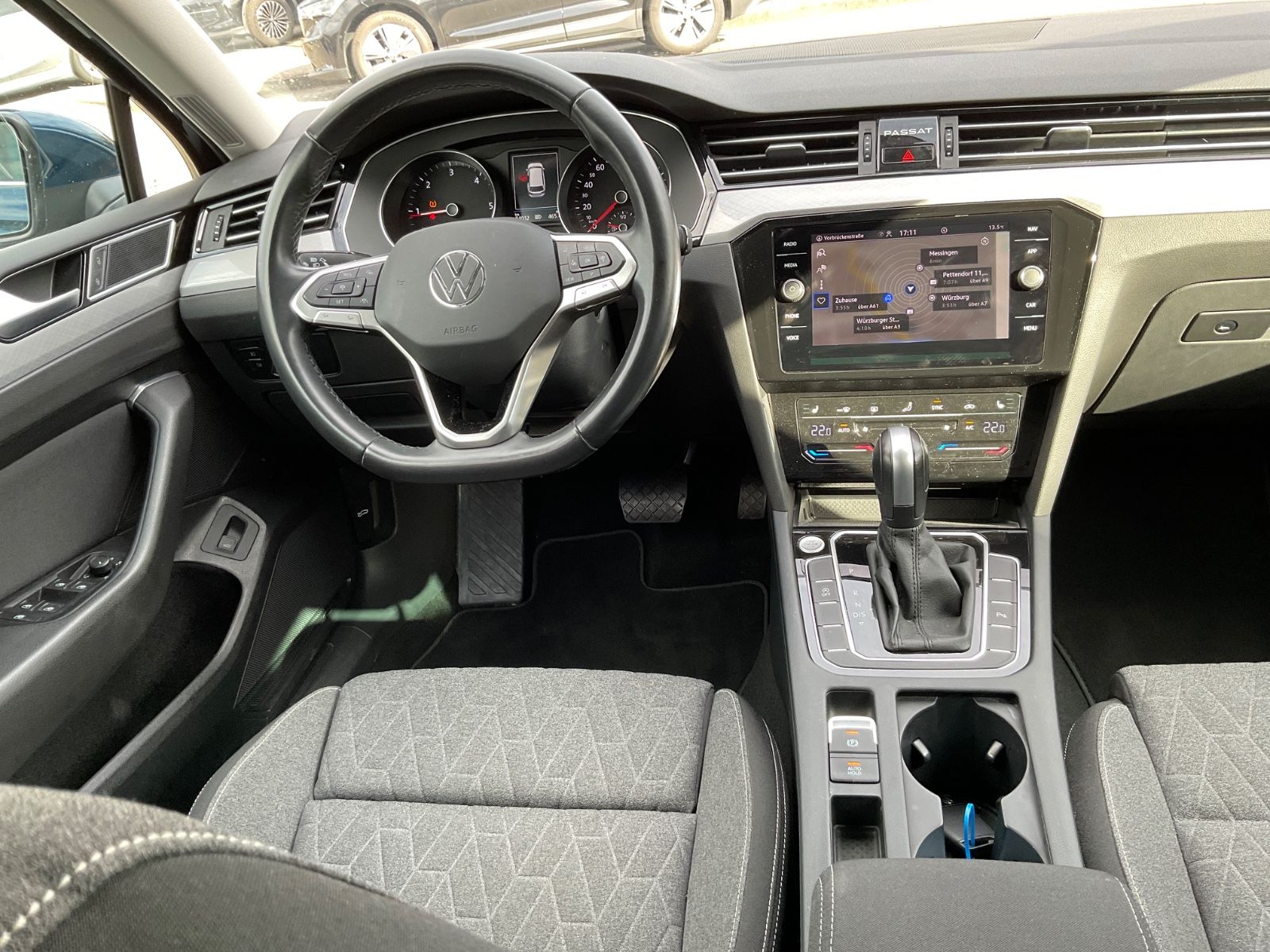Fahrzeugabbildung Volkswagen Passat Variant 2.0 TDI DSG Busi,Kamera,ACC,Navi