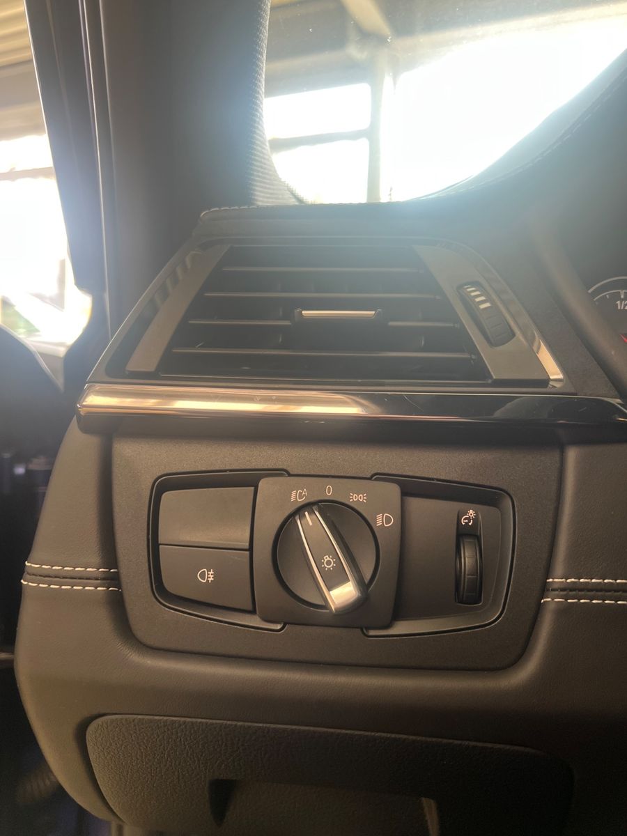 Fahrzeugabbildung BMW M3 CS F80 1of1200 *FROZEN DARK BLUE*DEUTSCH*