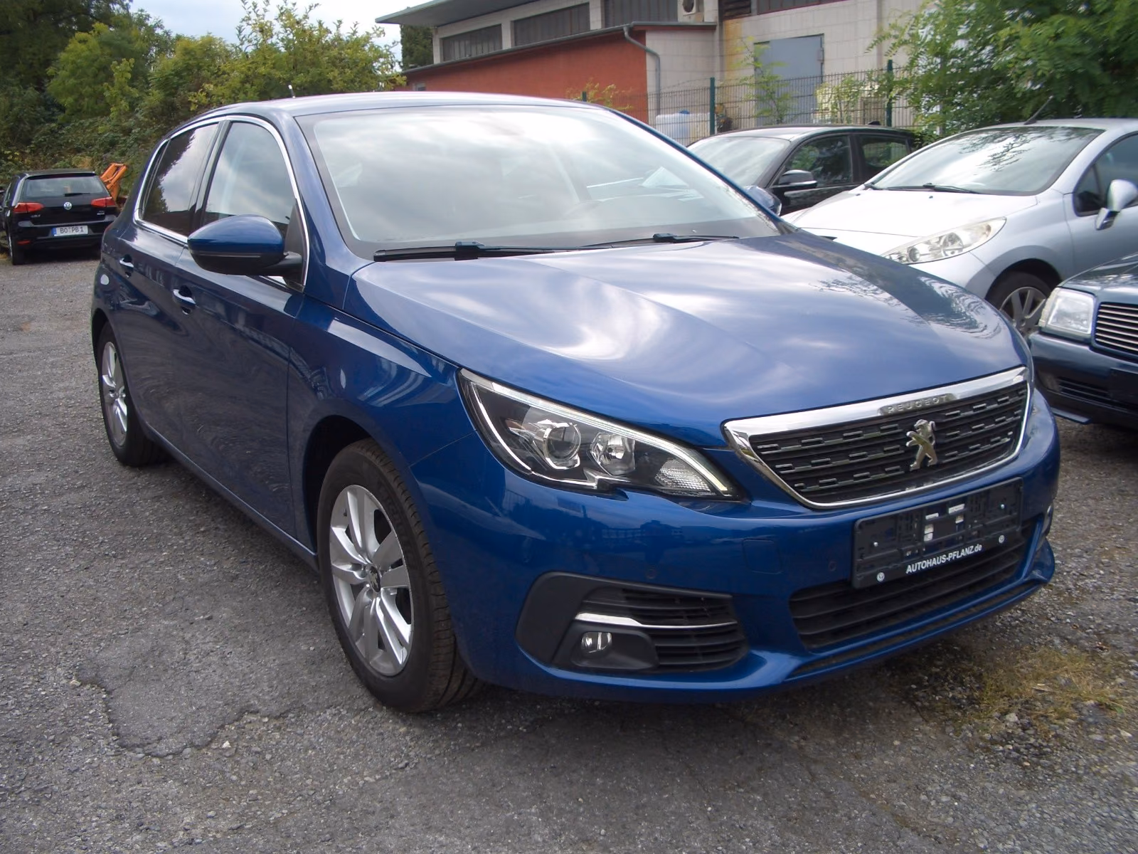 Peugeot 308 Allure 1.Hand; Neuer Motor mit 5 Km Gelaufen