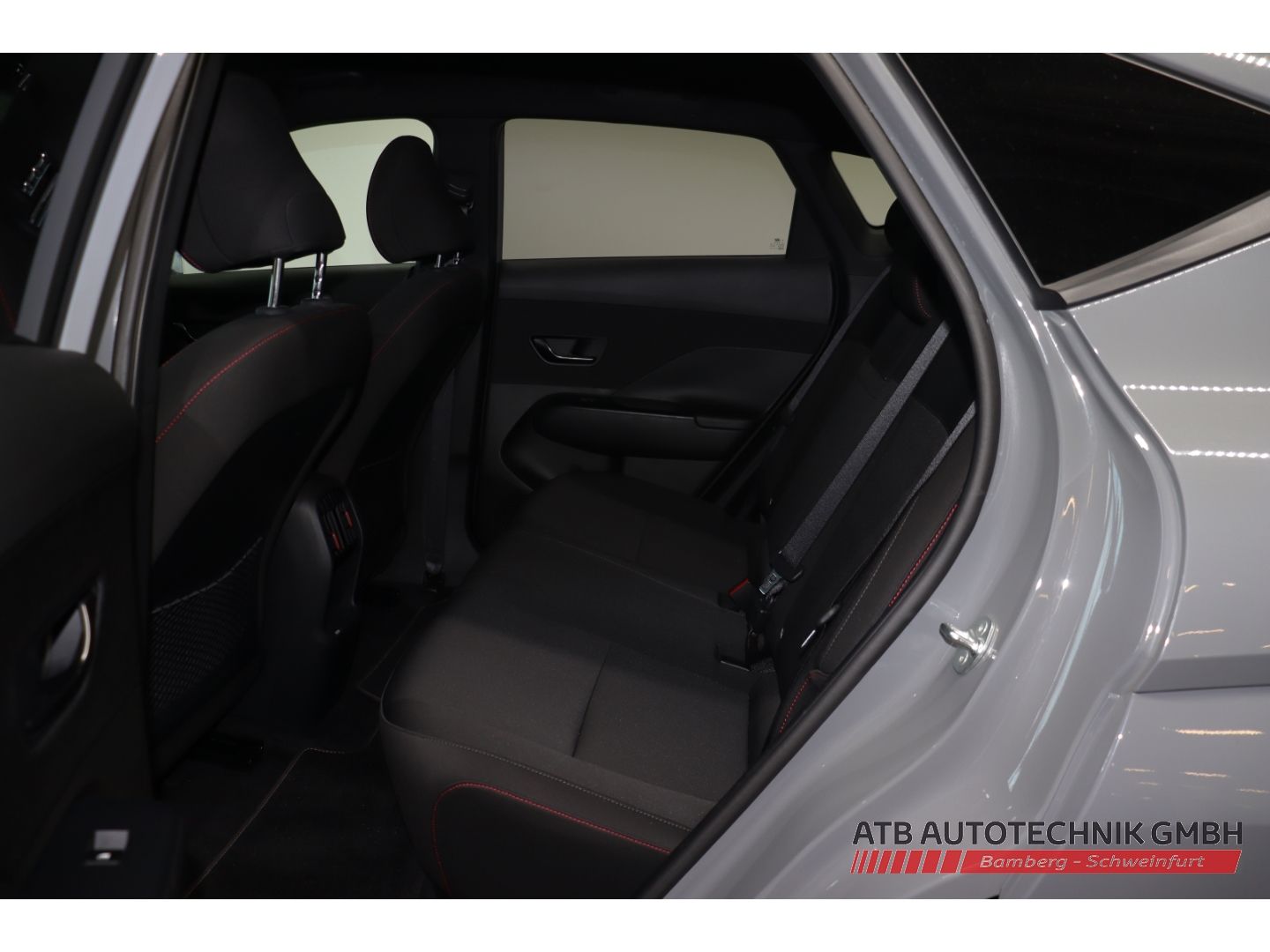 Fahrzeugabbildung Hyundai KONA Elektro N Line 65,4 kWh 2WD 218PS 98,6% SOH