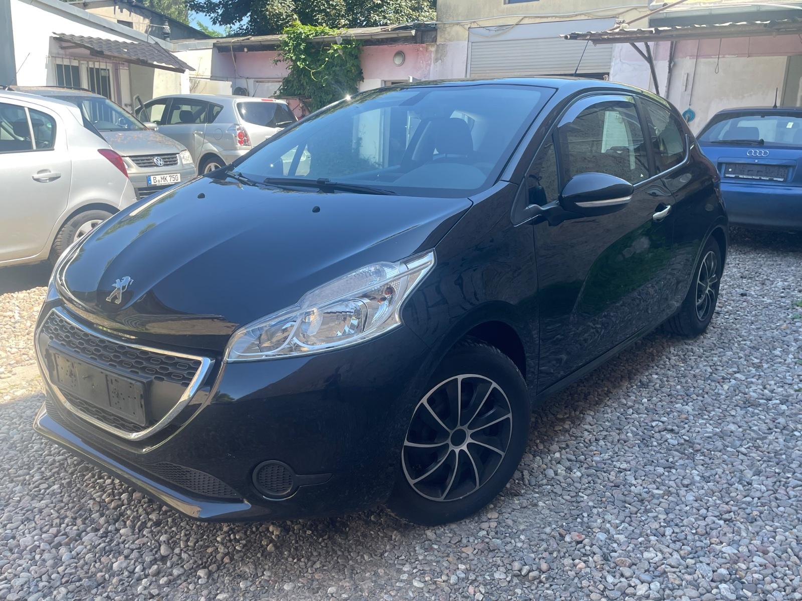 Peugeot 208 Active-TÜV NEU-80TKM-1.HAND-KLIMA-SR-WR